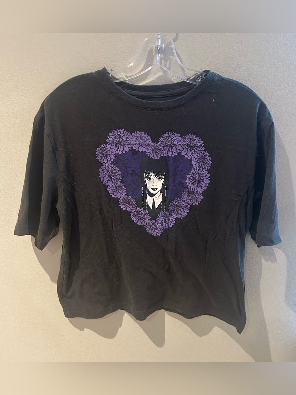 Girls old navy boxy Wednesday tee